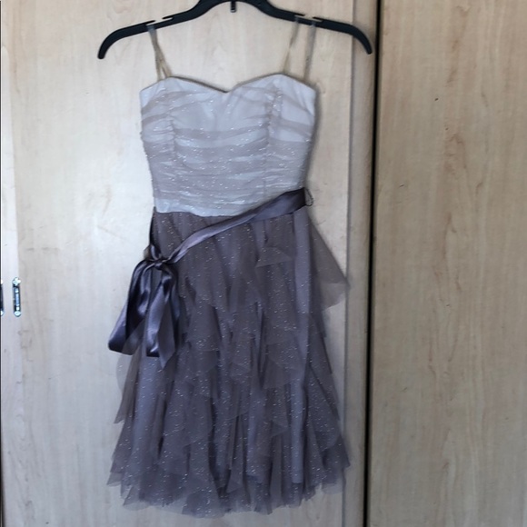 Dress - Picture 1 of 6